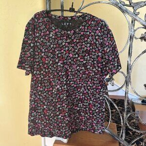 LOFT black T-Shirt with multi-colored hearts